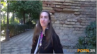 She Loses Her Virginity At Her First Porno! 18yo Carolina And Her Sex