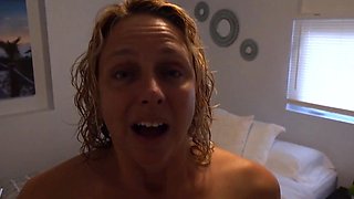 Brianna Beach A Gorgeous Blonde MILF Arrives Dripping Wet