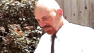 Modest model's threesomes scene