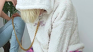 Unusual way to masturbate and cumshot - Vertical Footage