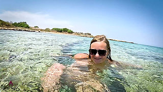 Real-life Underwater Sex in the Ocean?! Private Vacation Pussy Insemination!